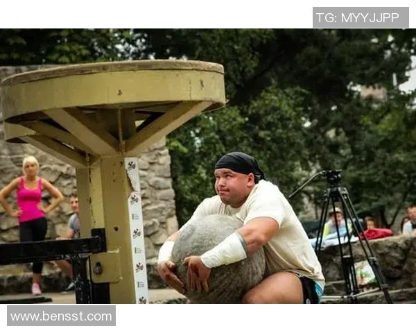 全球力量巅峰对决世界大力士冠军赛新王者诞生记